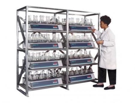 Shaking Eppendorf NewBrunswick™ Innova®50505051